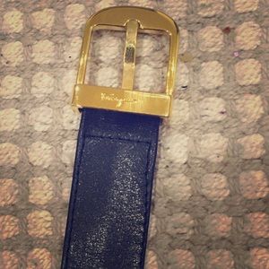 Vintage Authentic Ferragamo navy blue leather belt